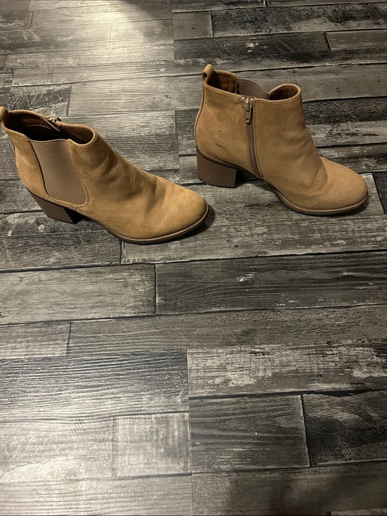 White Mountain Shoes - White Mountain Tan Suede Ankle Booties with Side Zip